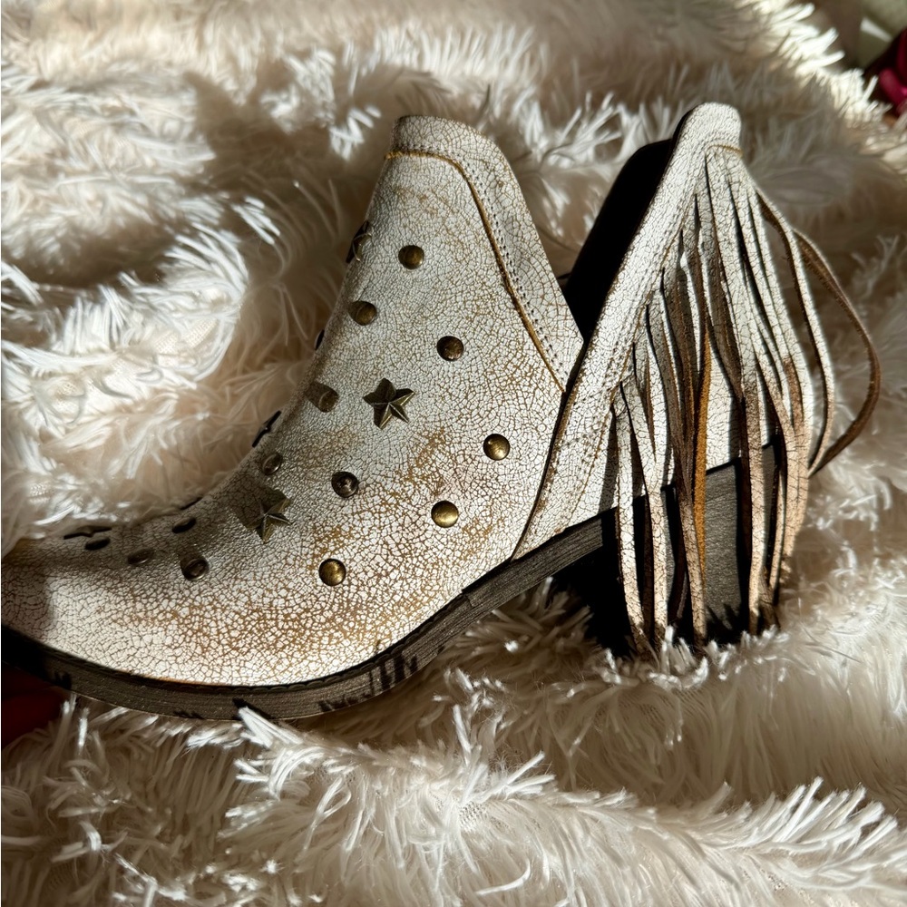Circle G Star-Studded Fringe Ankle Boots